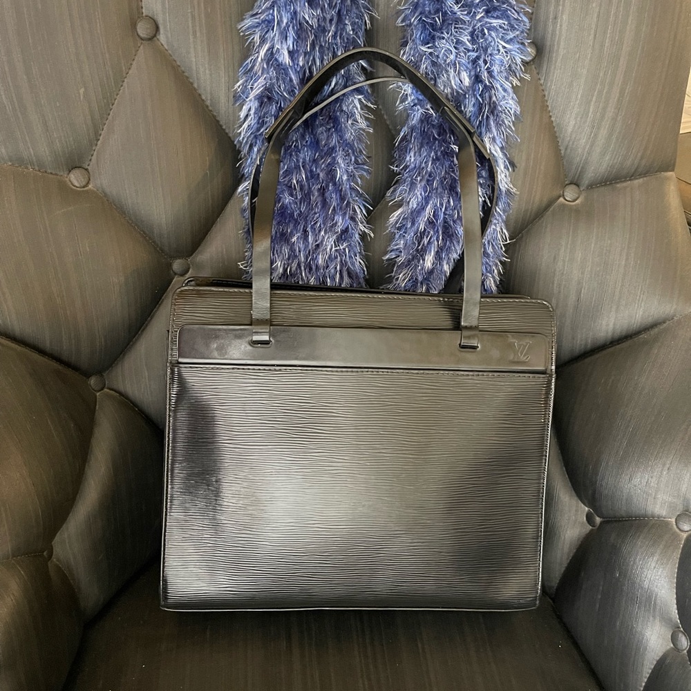 Louis Vuitton Epi Croissette PM
